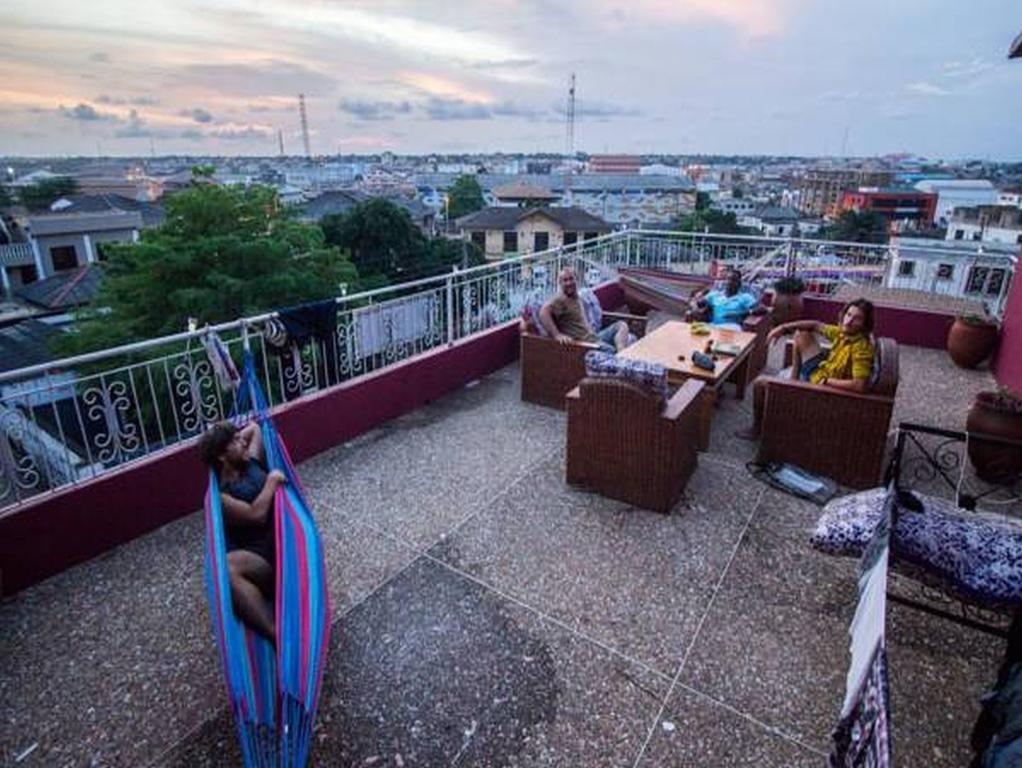 The Sleepy Hippo Hotel Accra Esterno foto