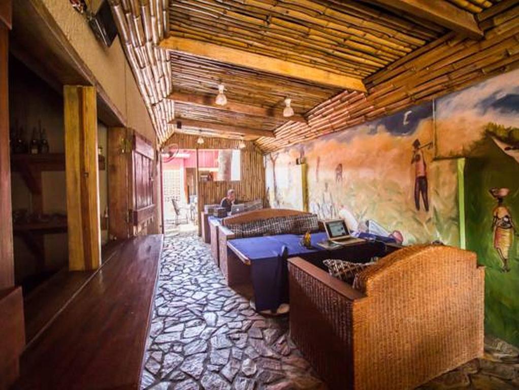 The Sleepy Hippo Hotel Accra Esterno foto